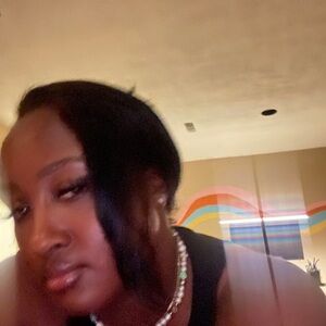 Meet your Posher, Nyesha